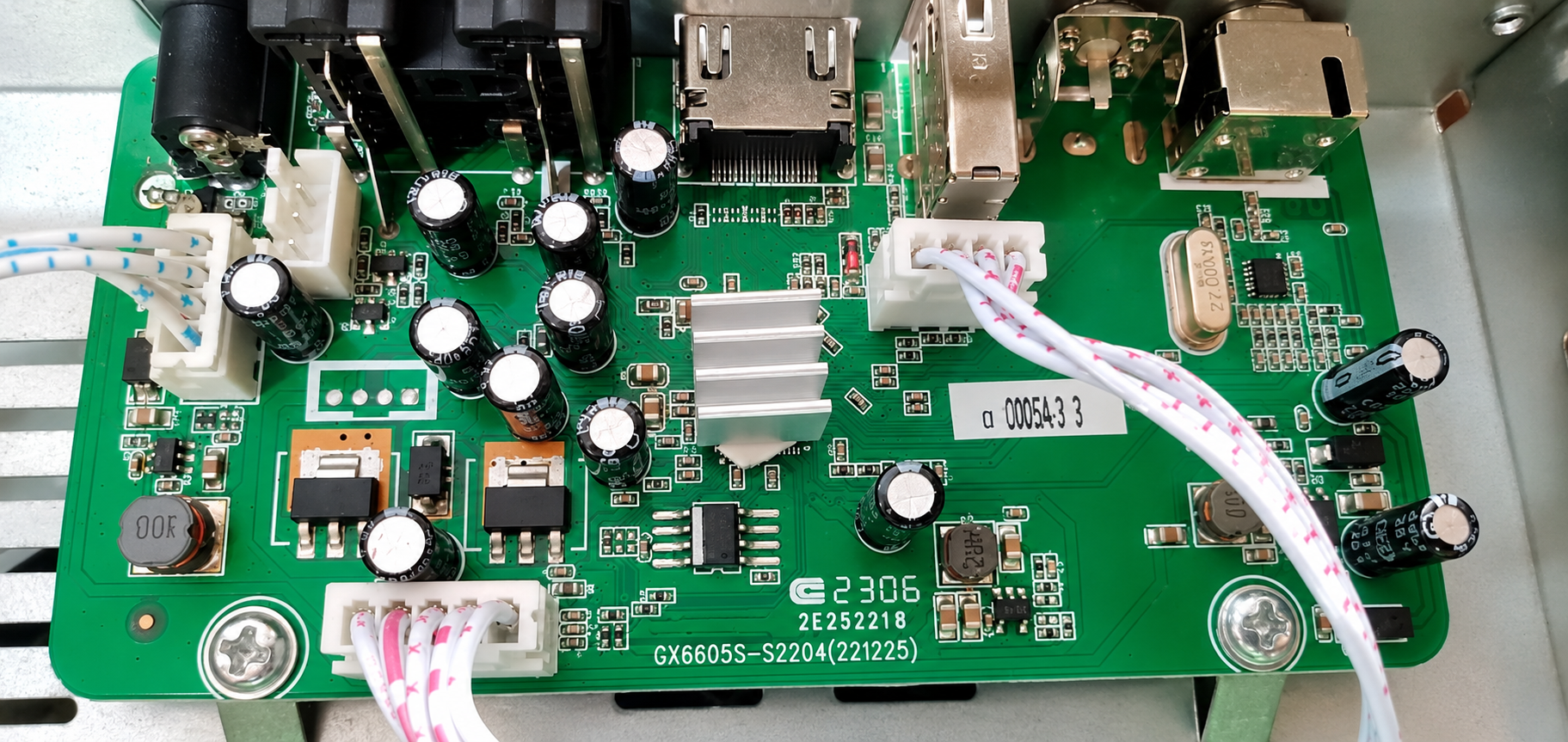 GX6605S-S2204(221225) circuit board photo with silkscreen 2306, 2E252218 and GX6605S-S2204(221225)